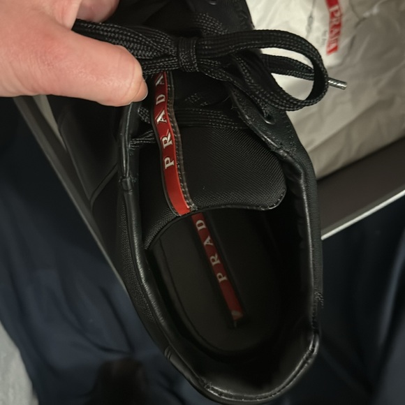Men’s Prada shoes - Picture 2 of 4